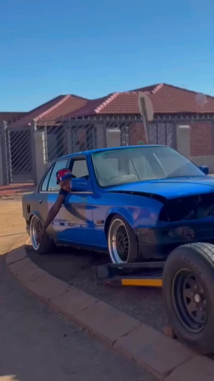 @E30___CLUB SA