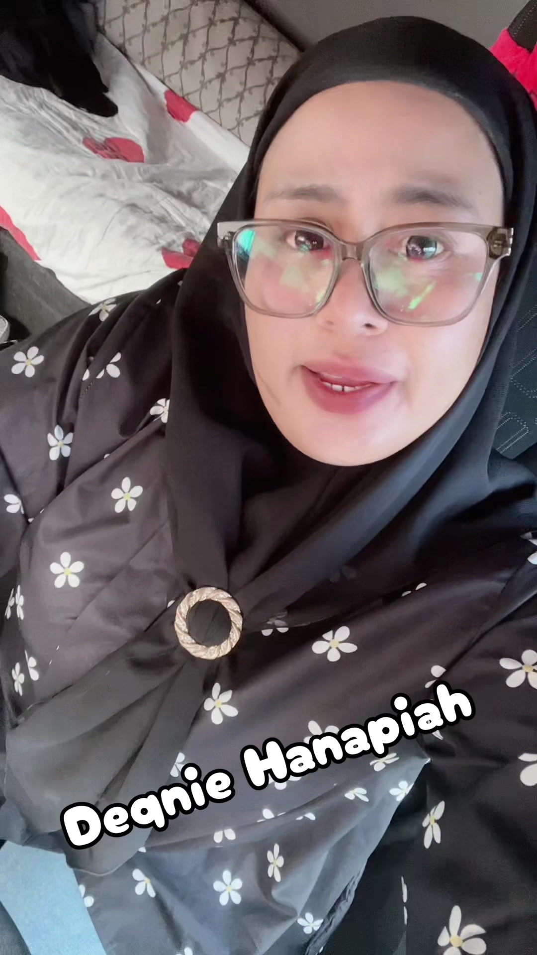 @Deqniehanapiah