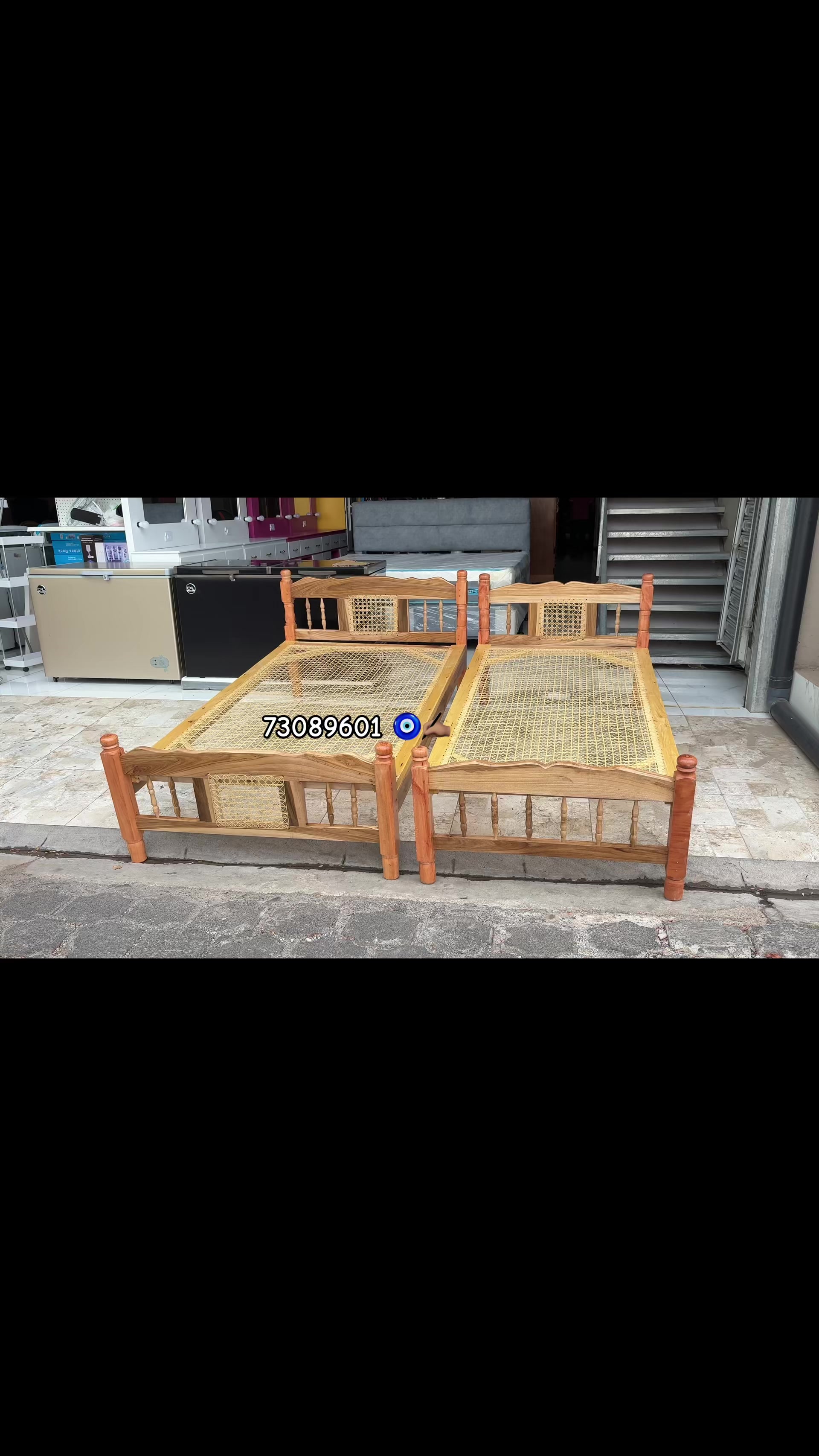 @comercial la nueva oficial1