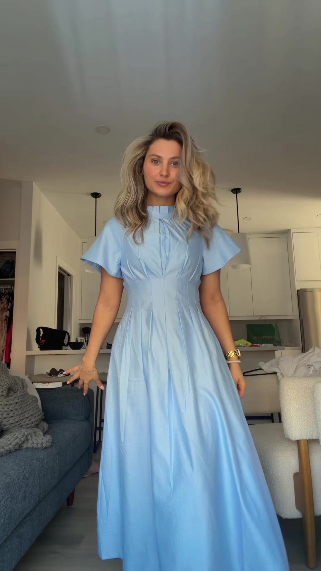 @sixgirlswithnojob