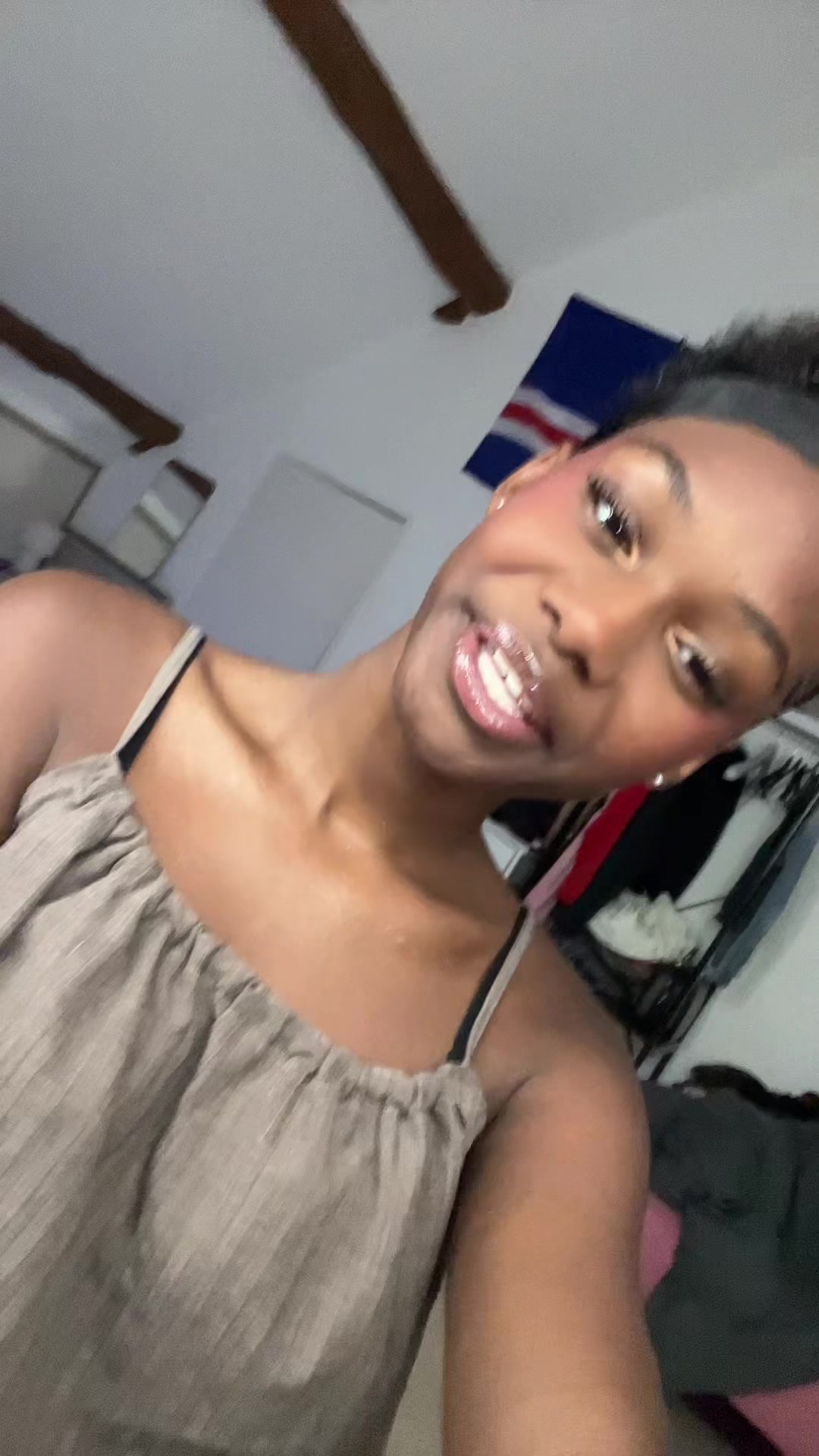 @Lin2say 🇨🇻