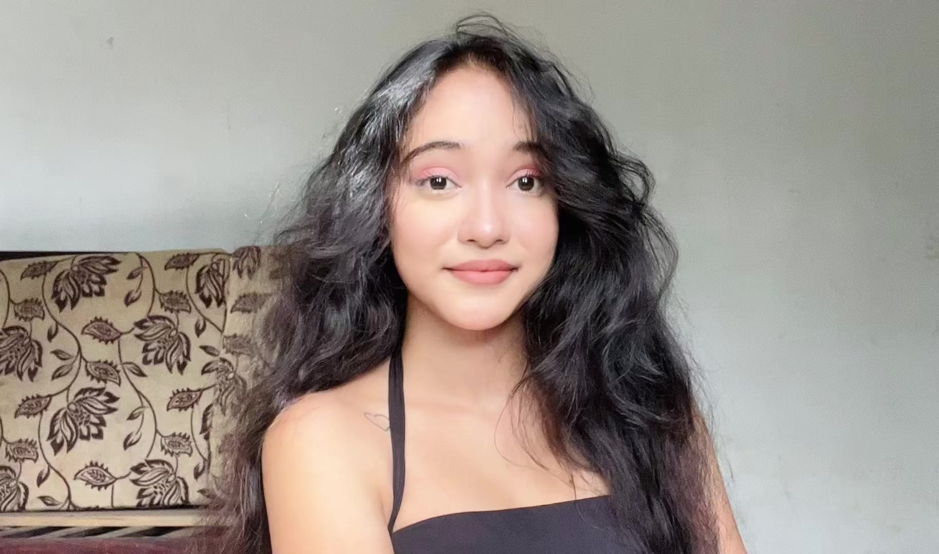 @𝑨 𝑵 𝑮 𝑬 𝑳 🪷