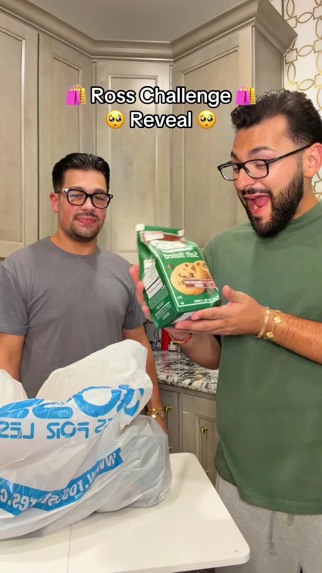 @AnthonyReactss