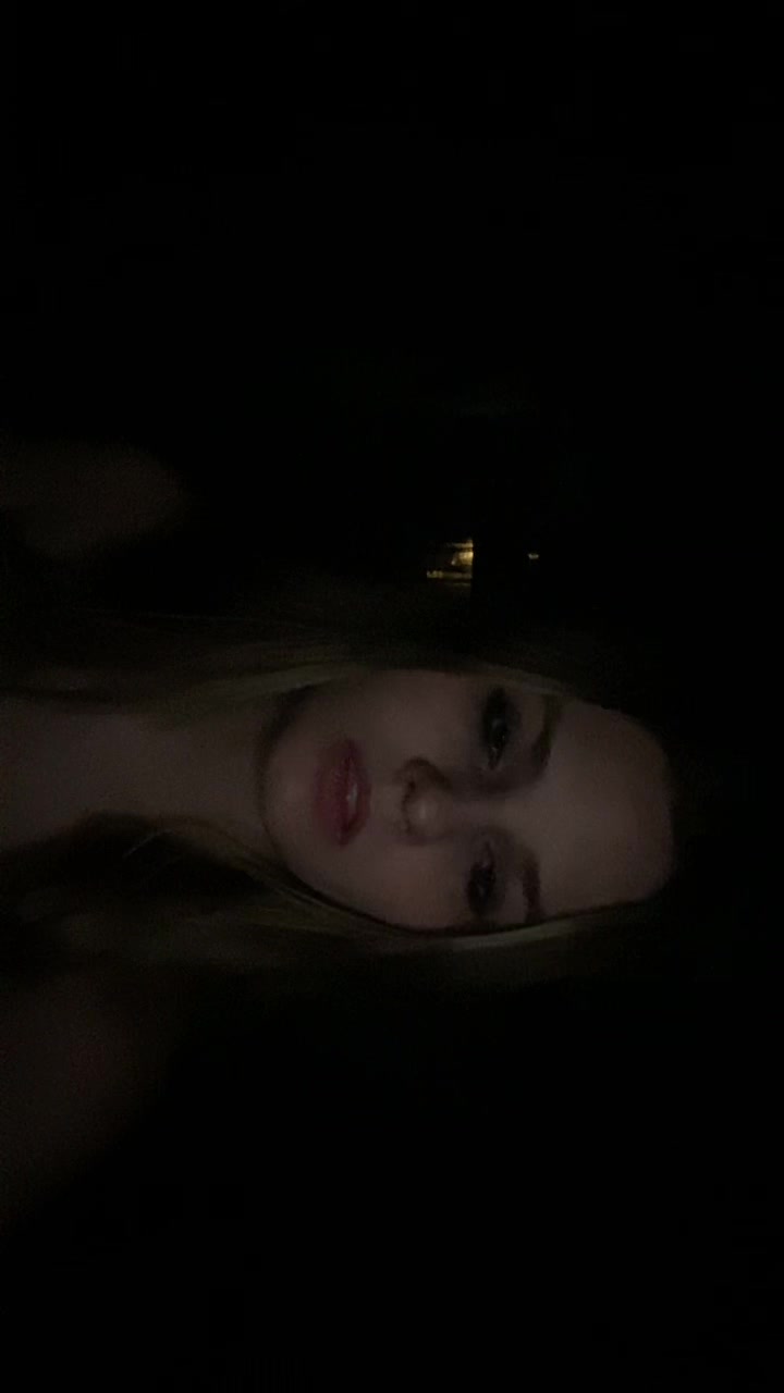 @Bri!!๐