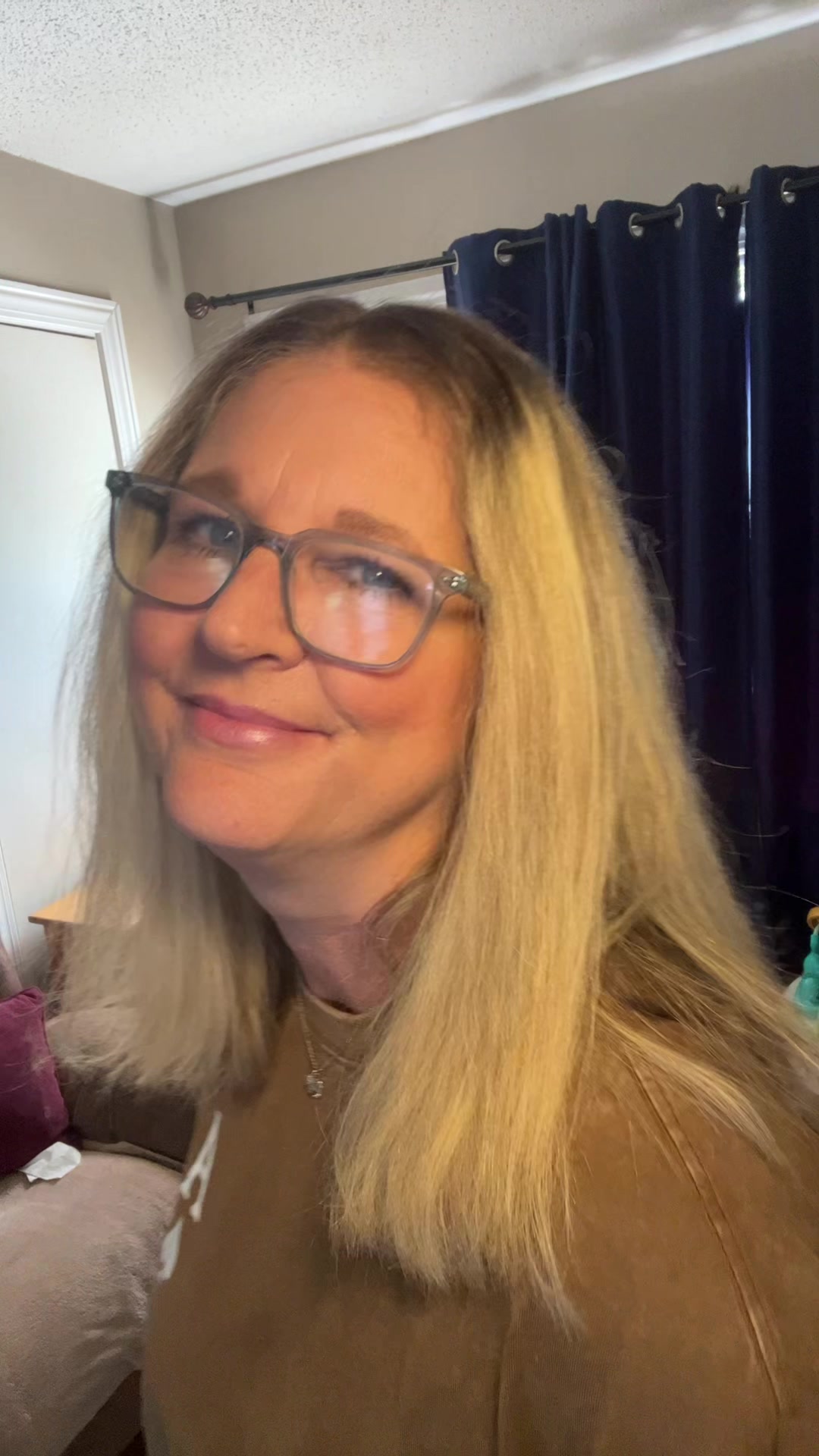 @Julie&ensp;Katina
