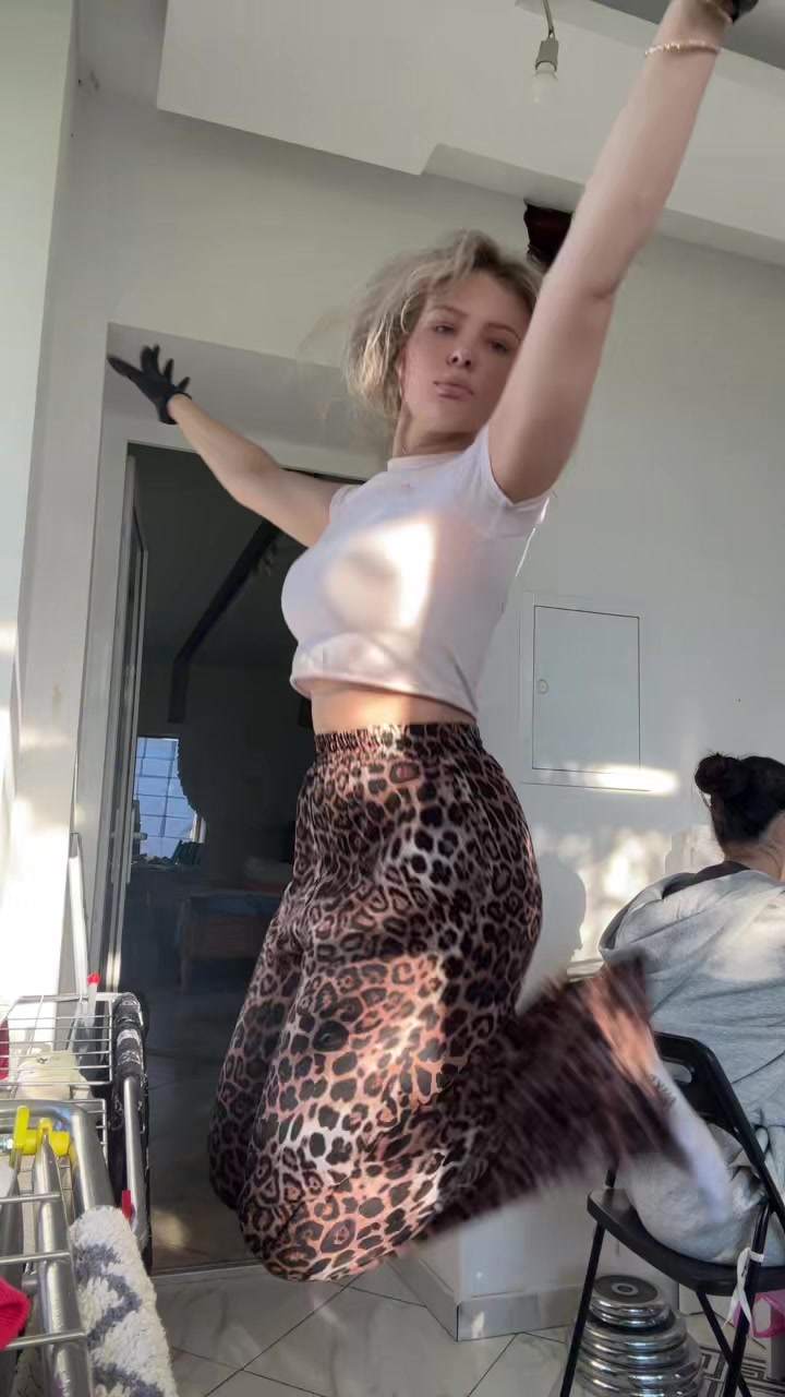 @пупсик👄