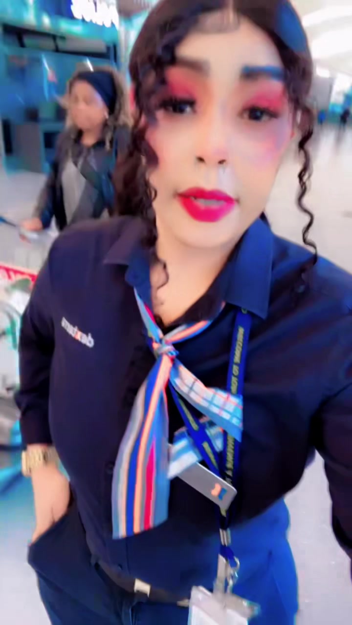 @one top gal tres🧱