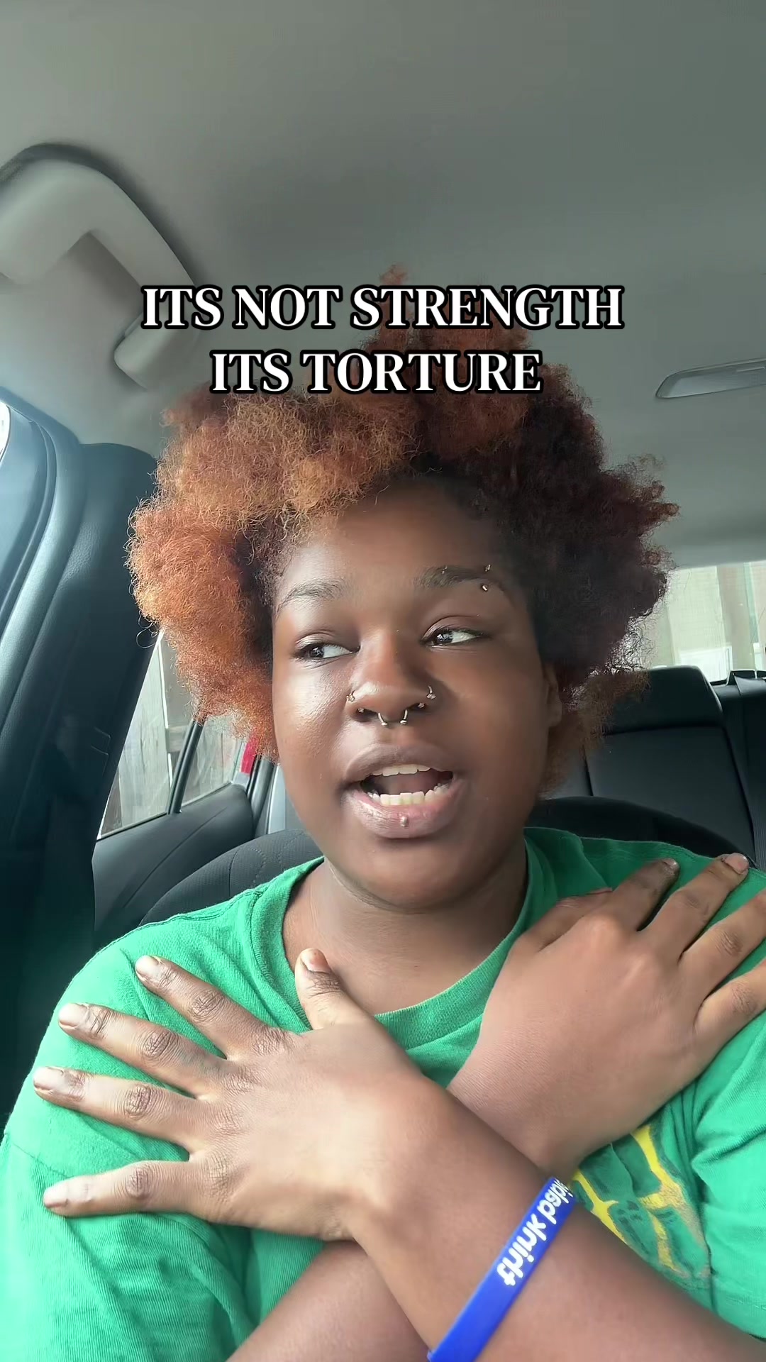 @AMYRKHANMADE<3