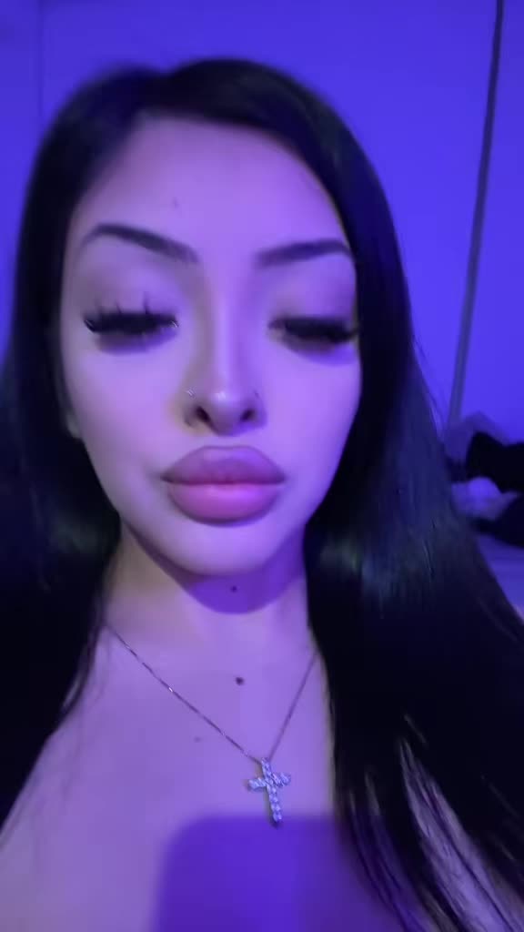 @haileyy