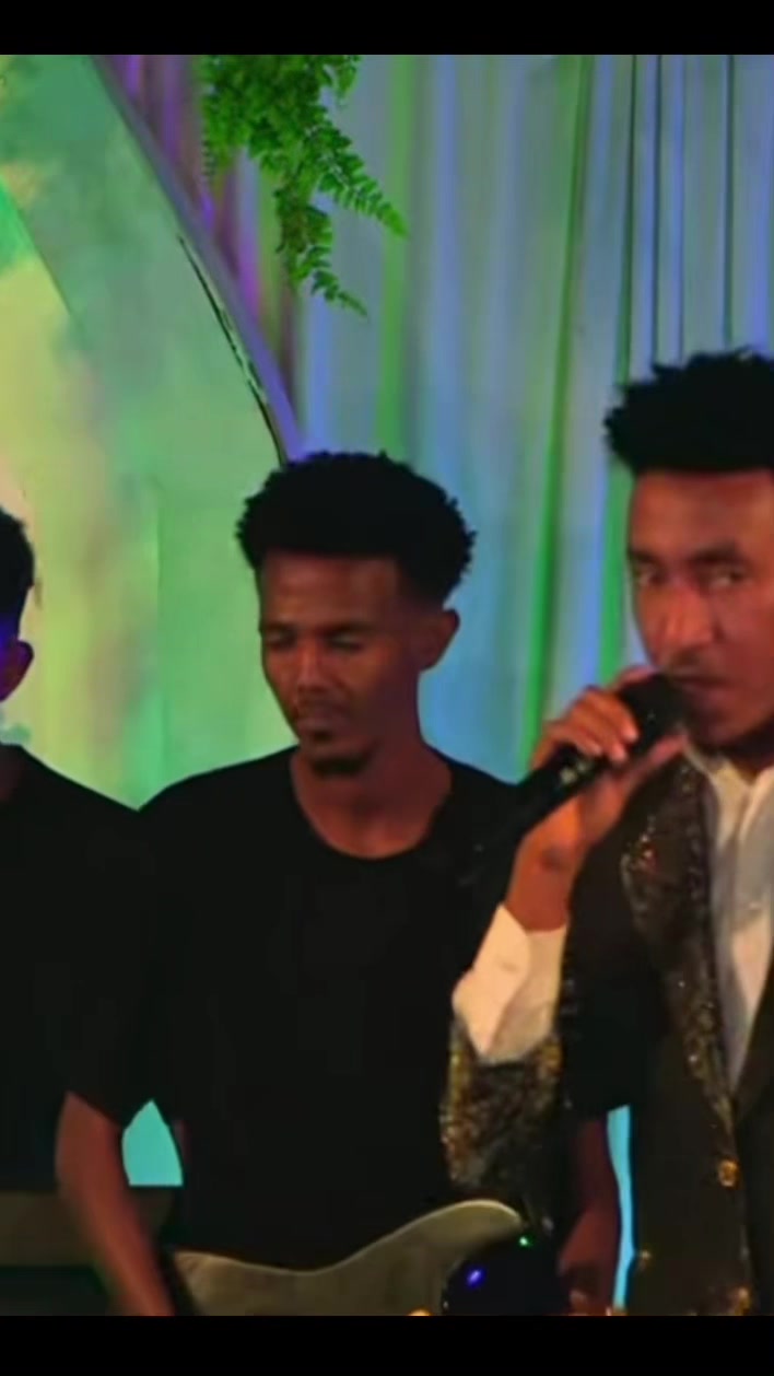 @JጄNaeል