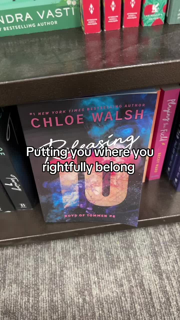 @Erica 📚✨