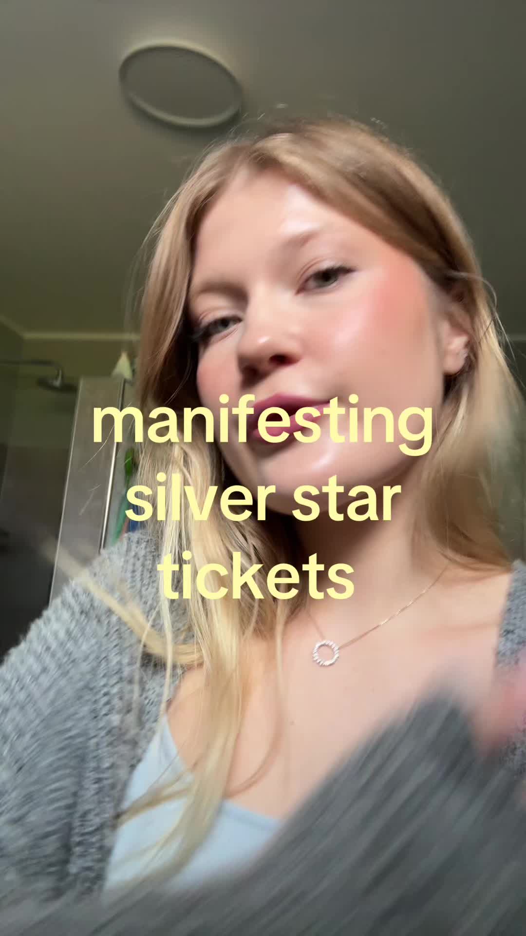 @𝓰𝓻𝓮𝓽𝓪 ⭐️🧸📀