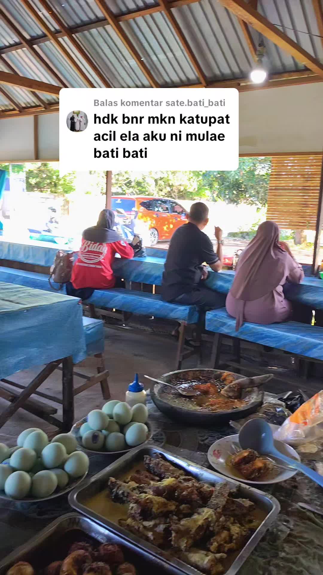 @warung katupat acil ella