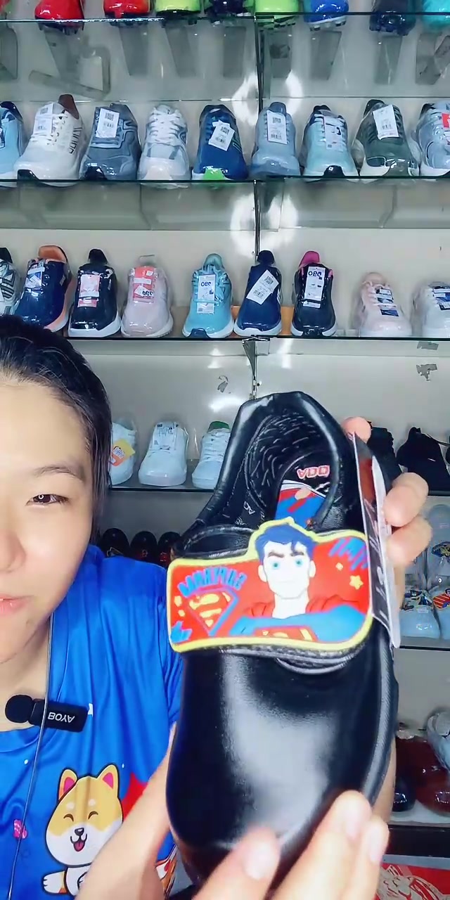 @Young smile shoes
