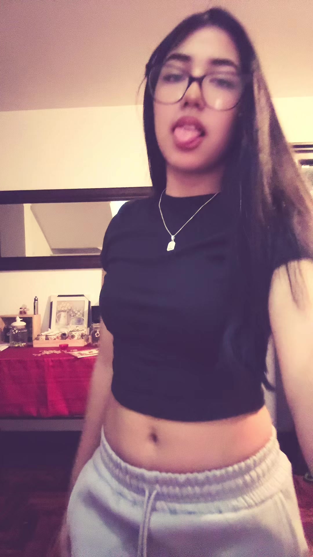@arialessy
