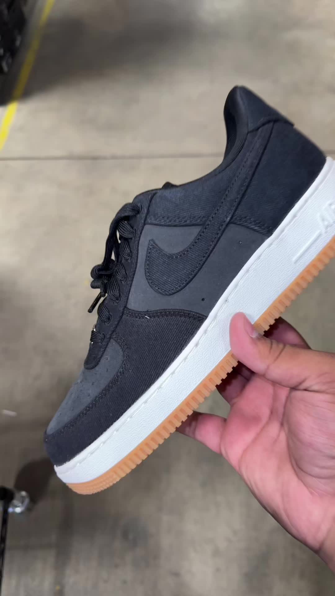 @Trending Sneakers