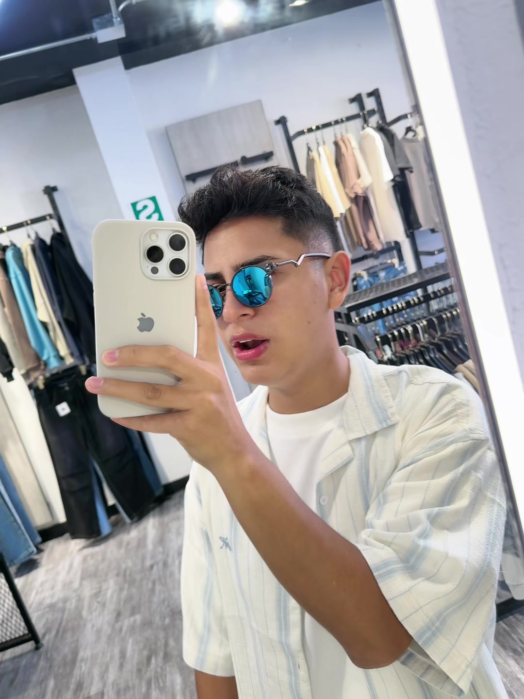 @Jhorsy Rivera