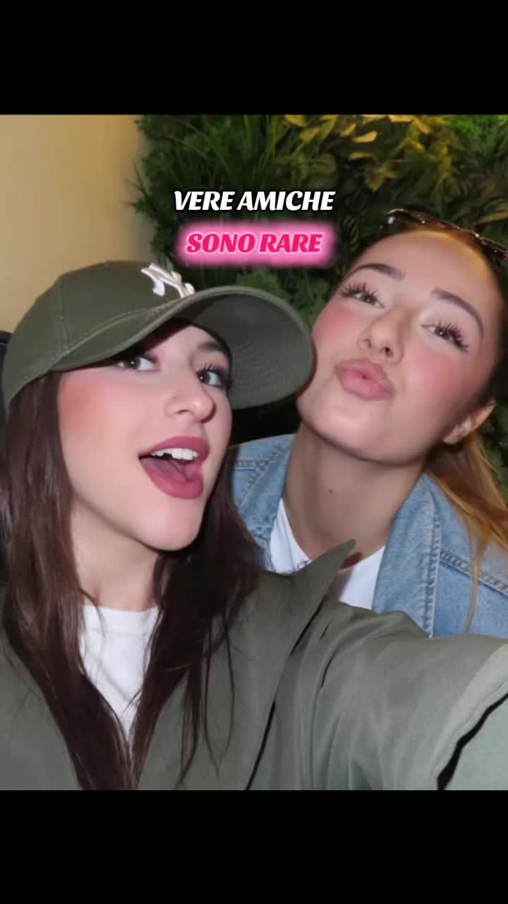 @Sofiiii💕