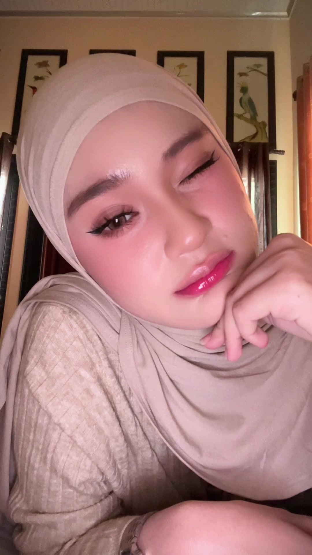 @nyaaa