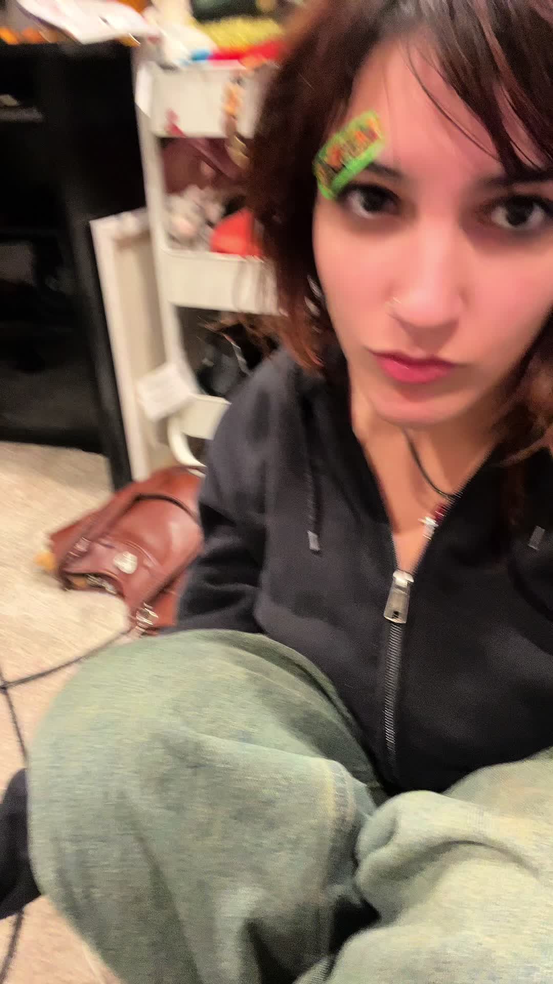 @aniKa