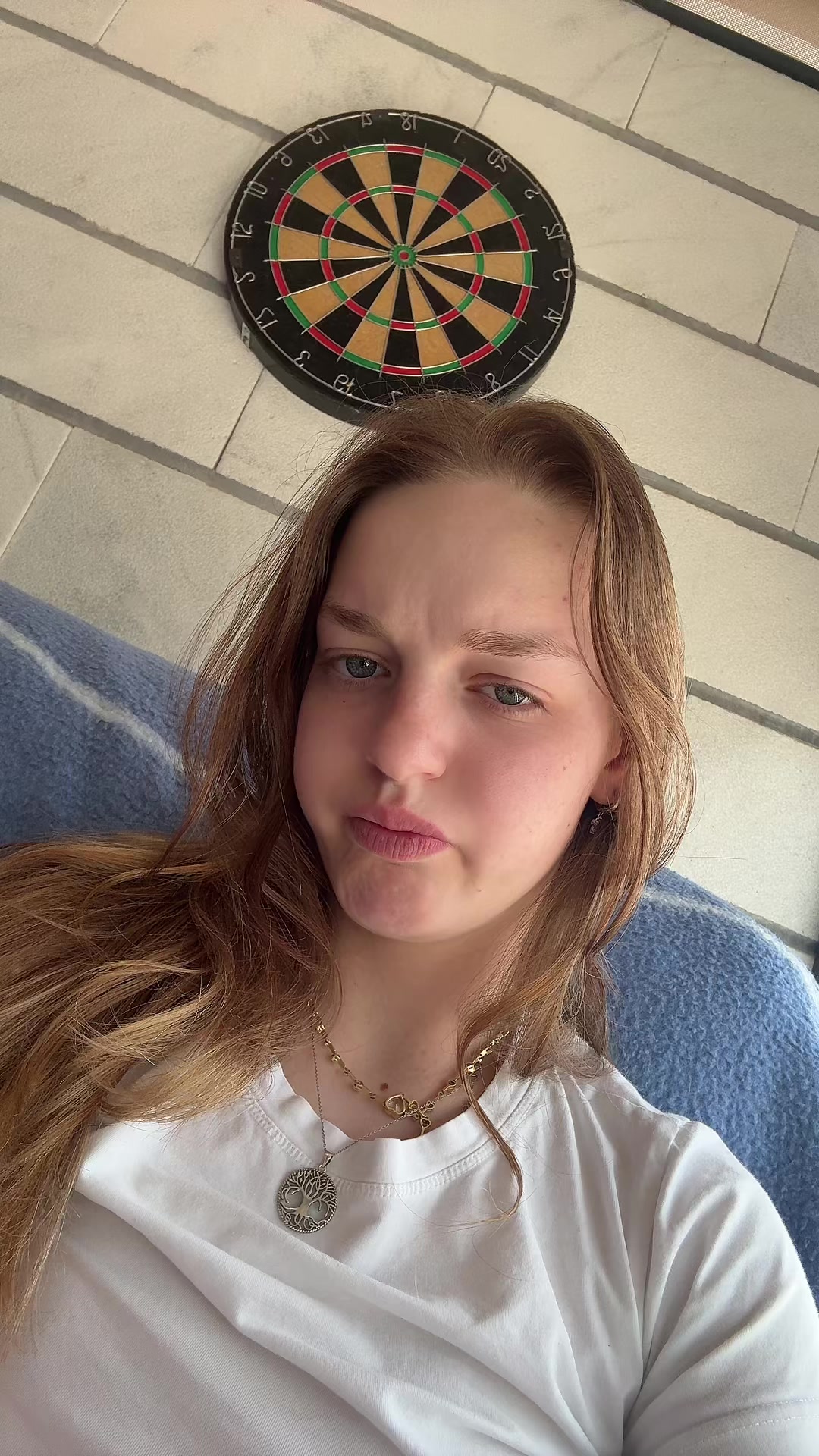 @Eva