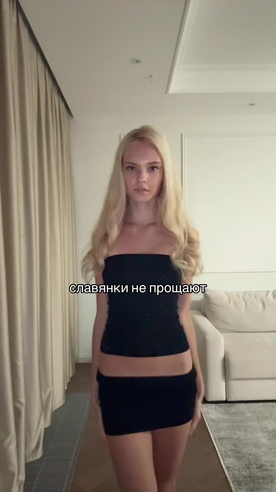 @monnelizz