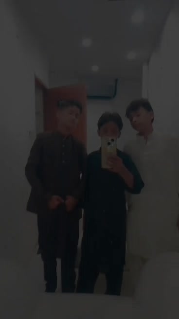 @ESHAN 🪐🥰🤙🏼