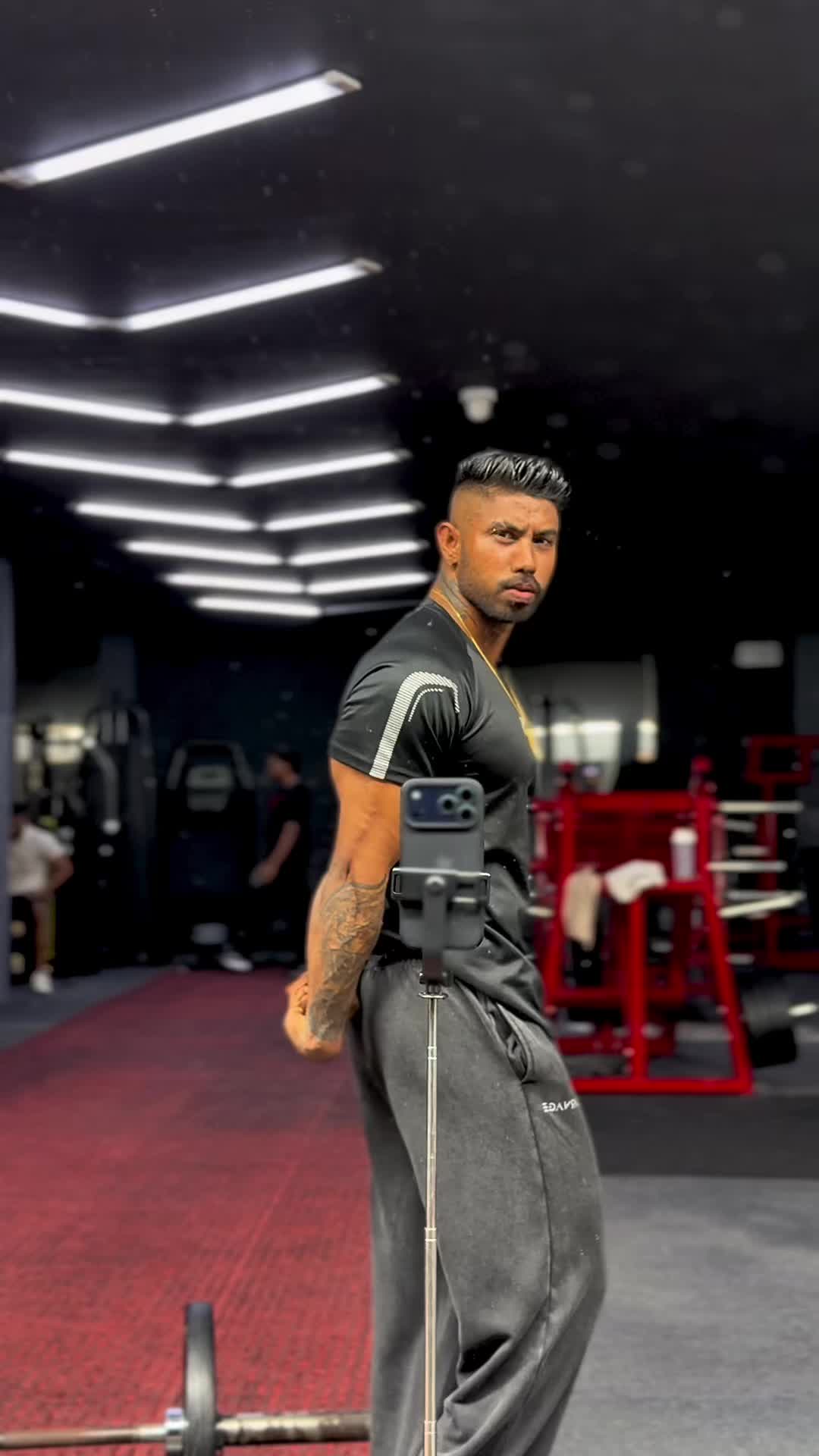 @Fitness with vishan 👊🏻