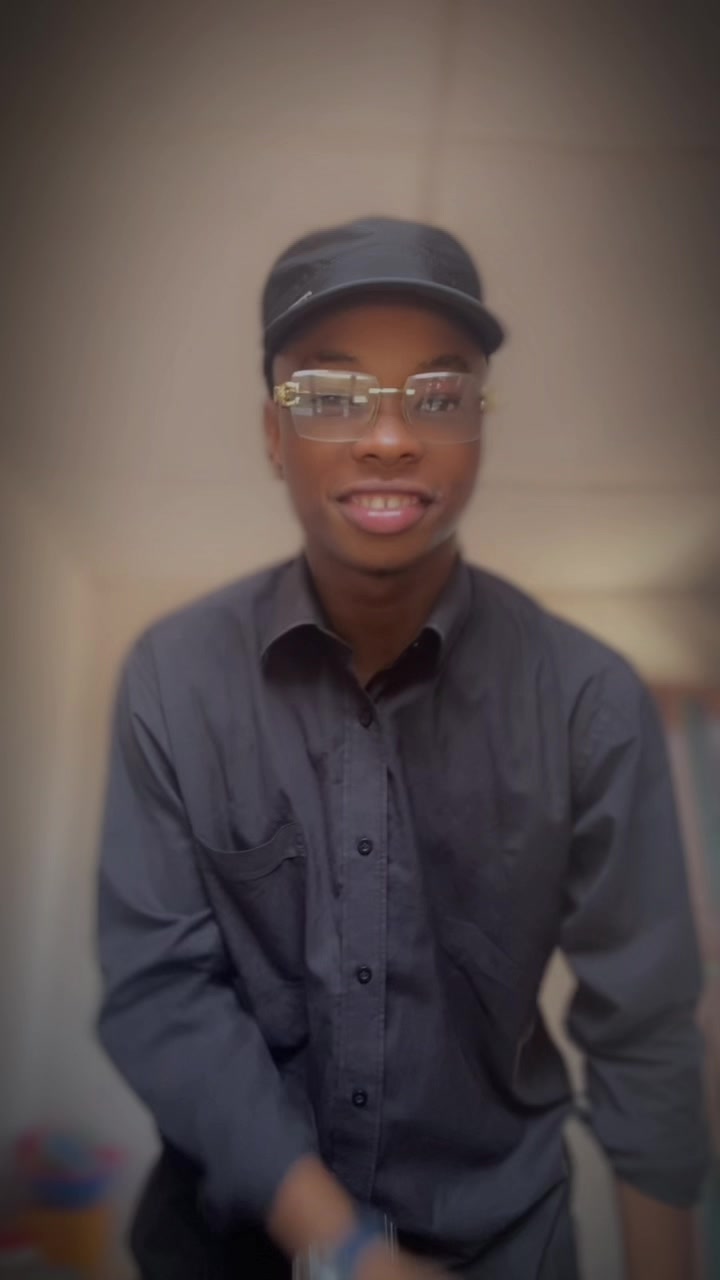 @UR__MENTOR 🥷 👑👑
