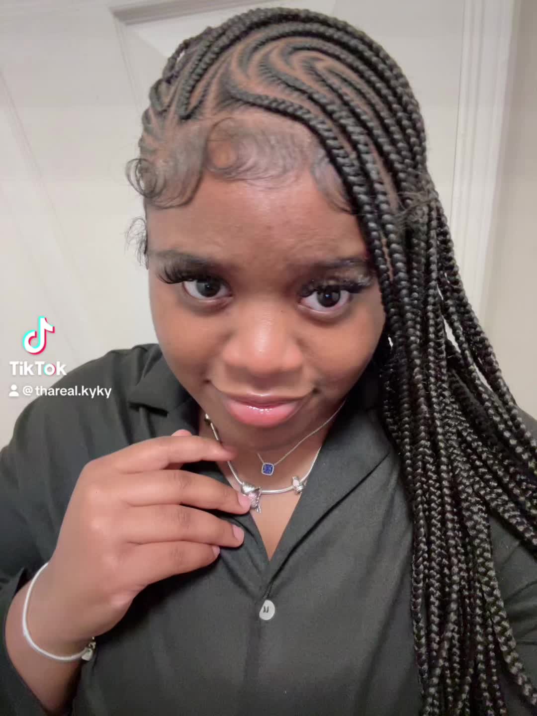 @zakiyagibbs