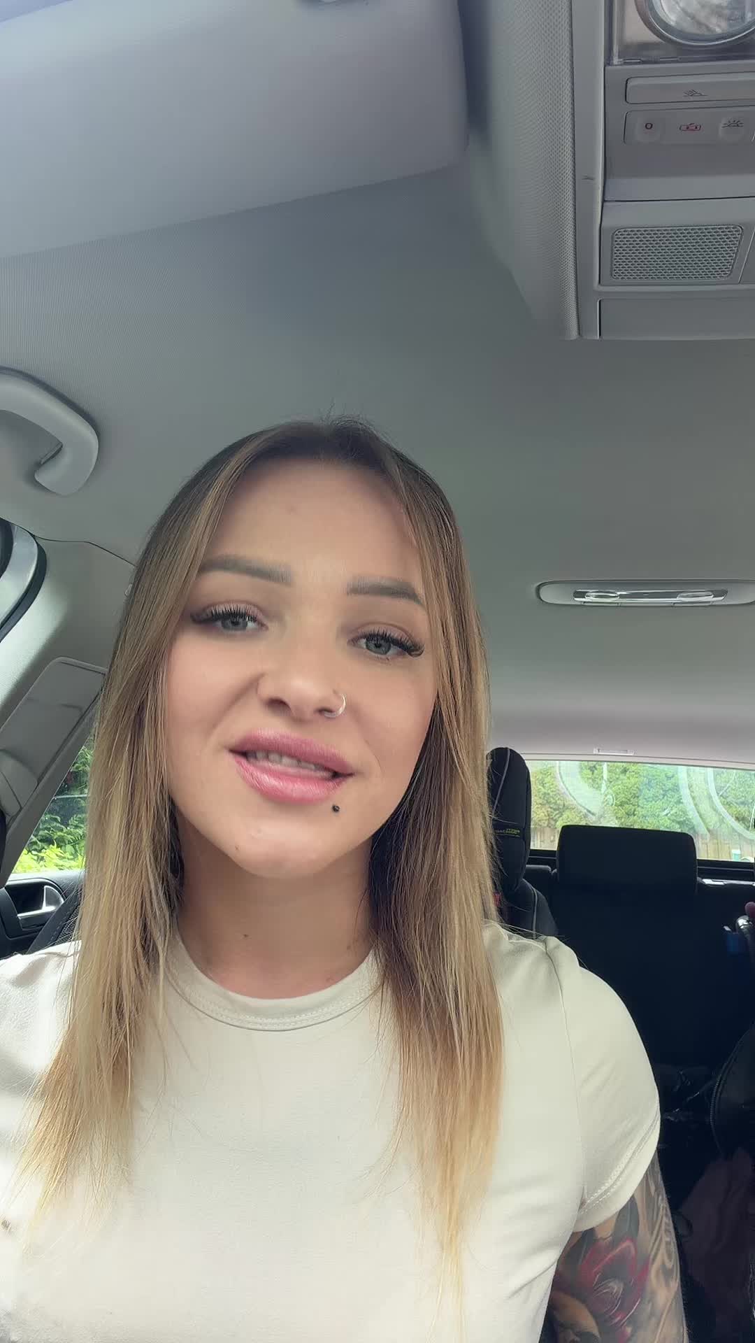 @Karolinka
