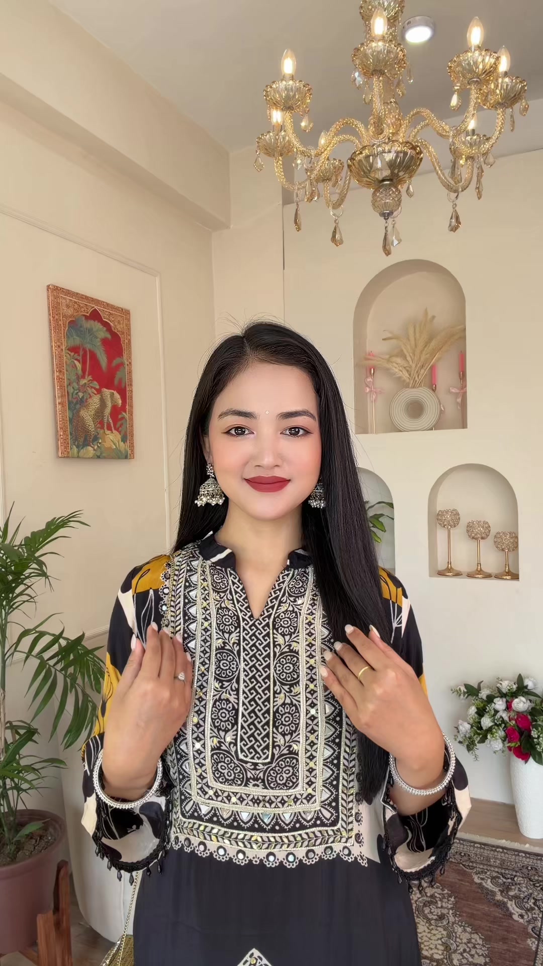 @Naina_TheAttire