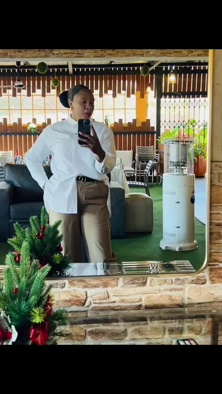 @Mpholicious