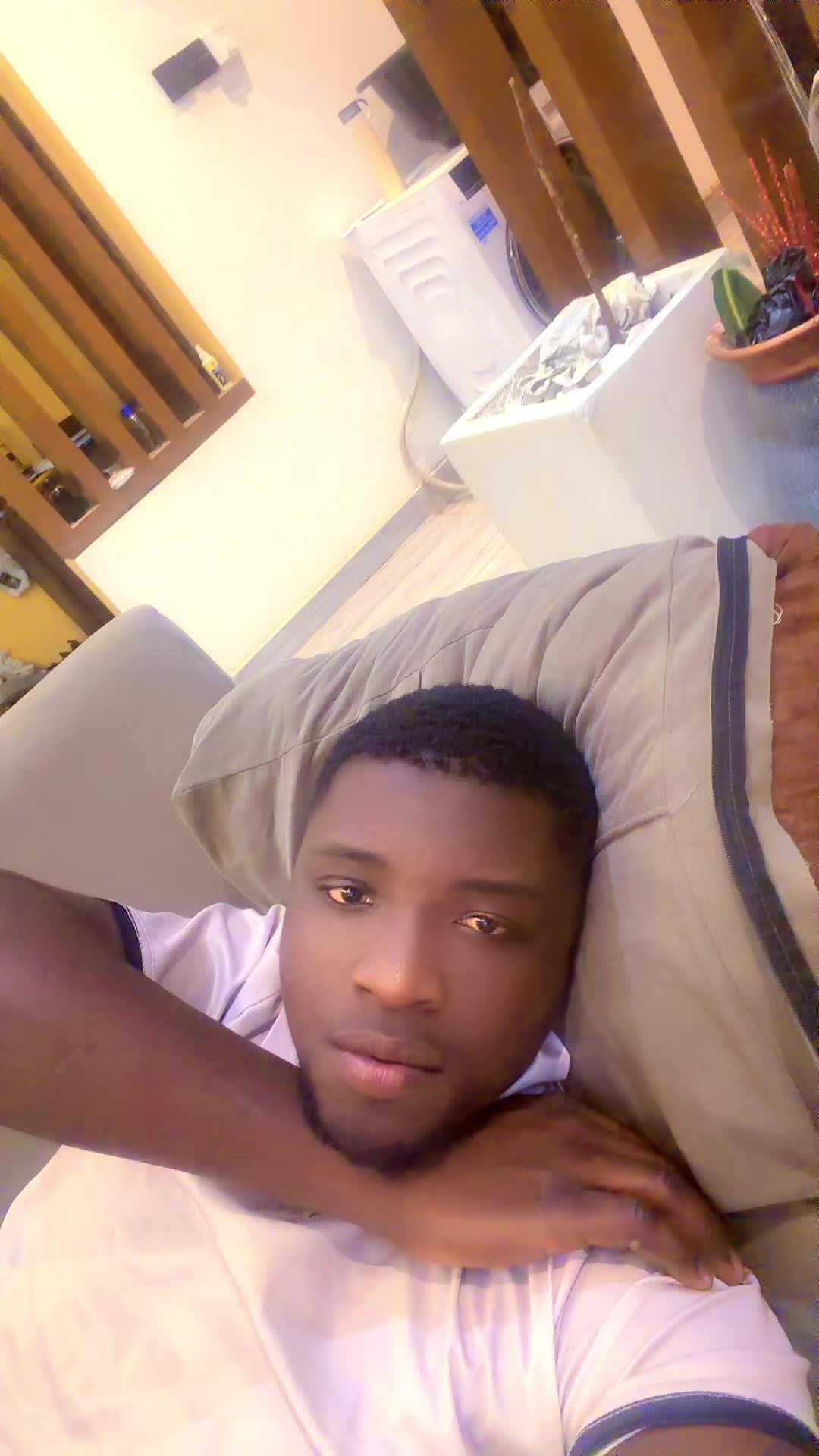@Kobby 🌺💕