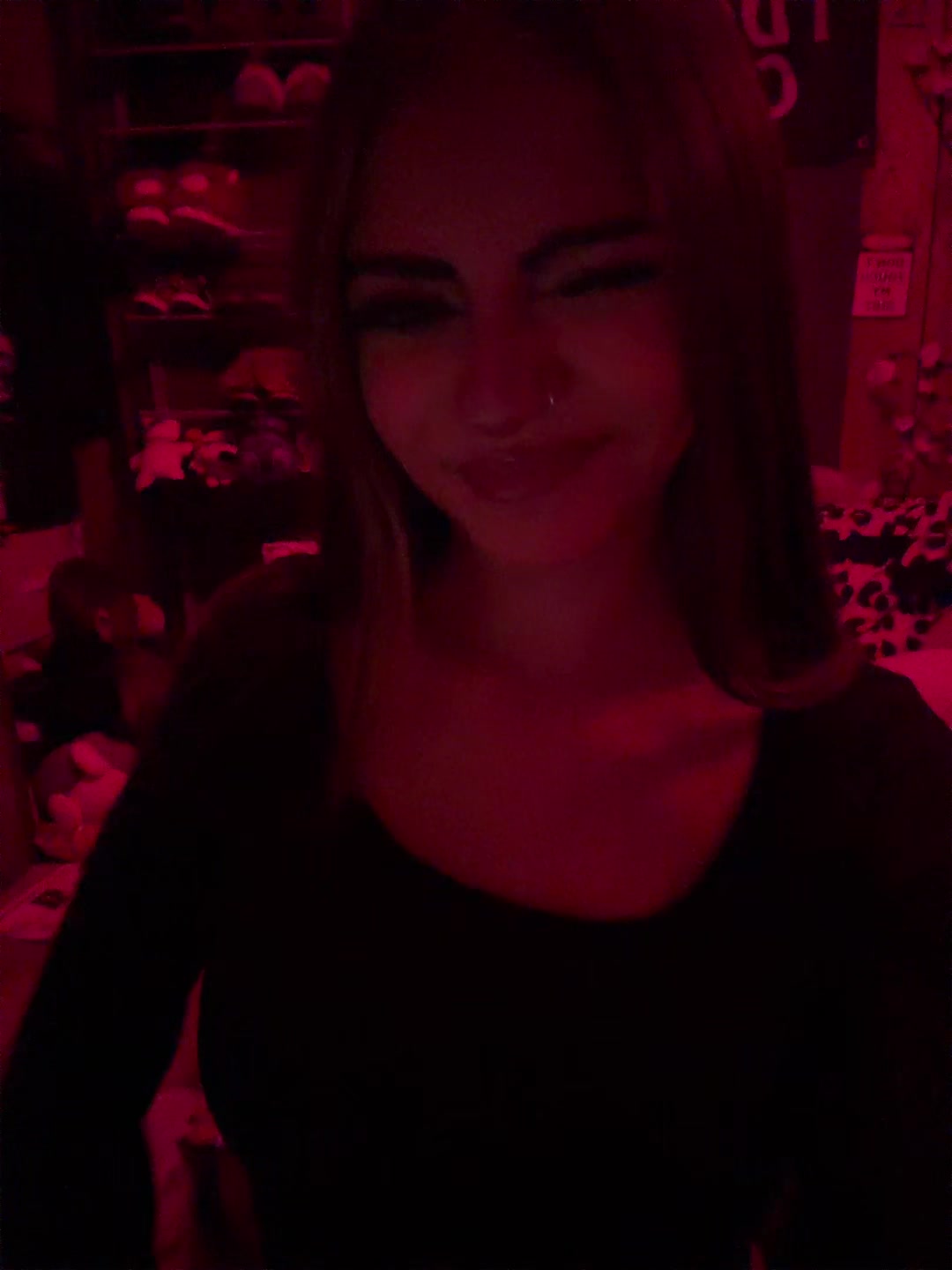 @Alexis🥀🎸🎧
