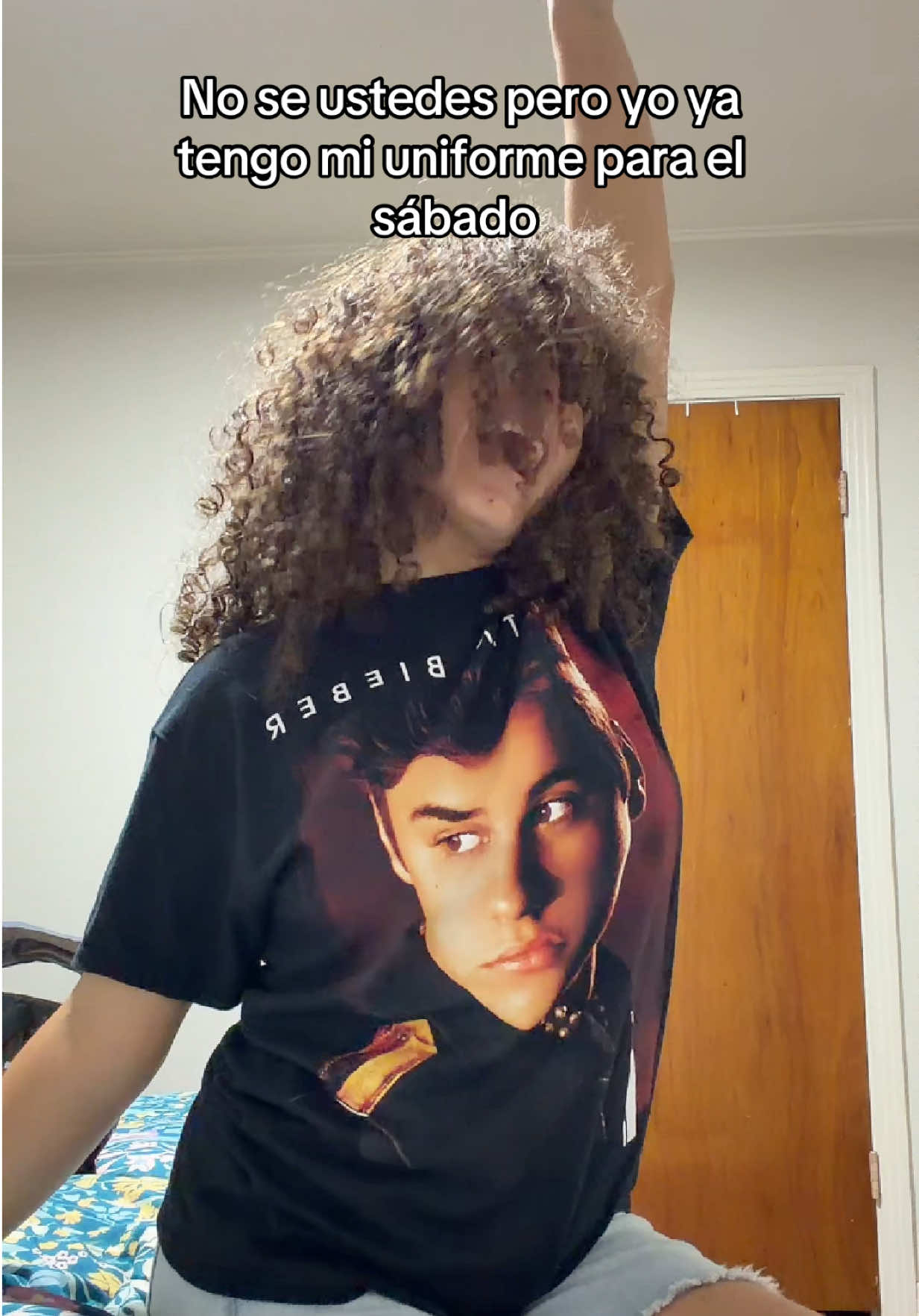 @VALENTINA💜