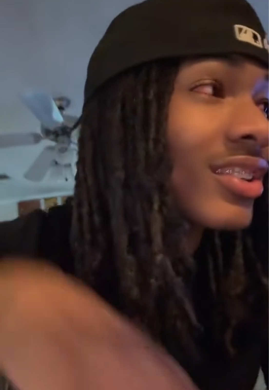 @Devair 🧛🏽