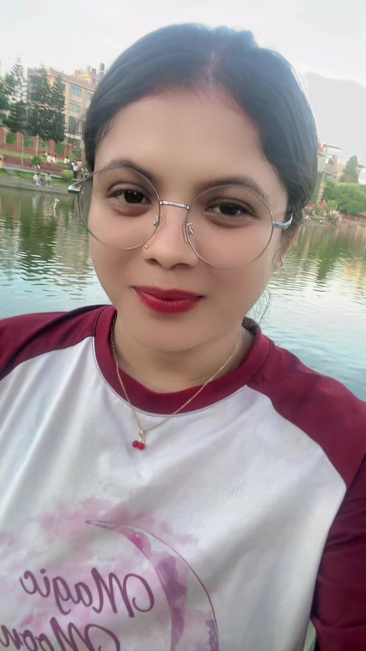 @Sani🇳🇵