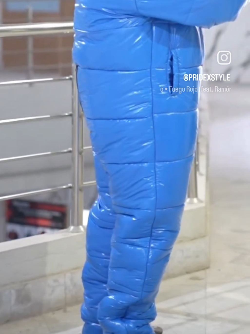 @shiny.nylon lovers