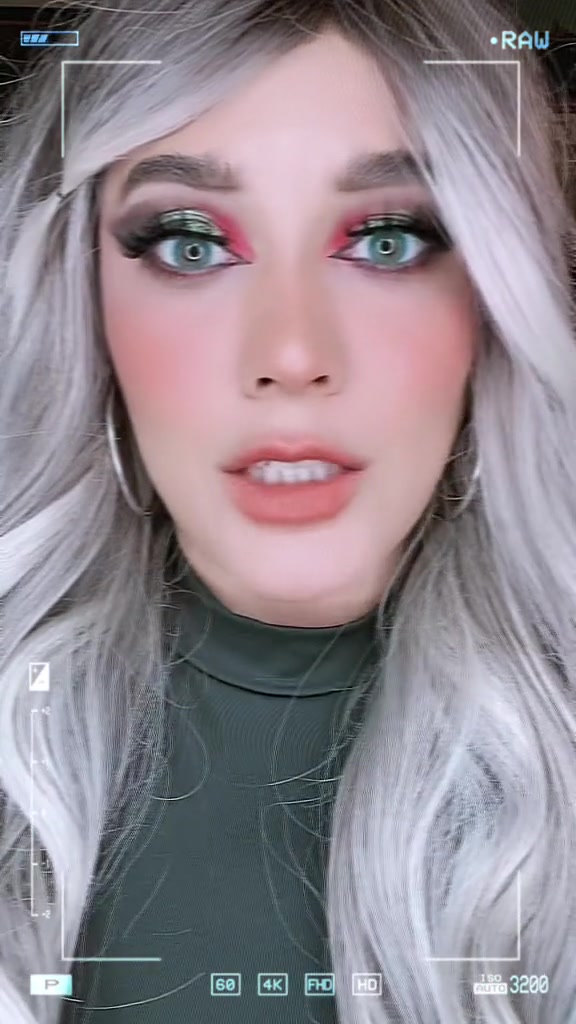@Alejandra😎✌️