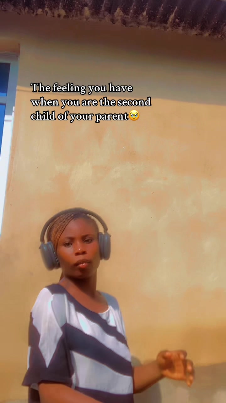 @🎀𝓜𝓞𝓝𝓨🎀✝️