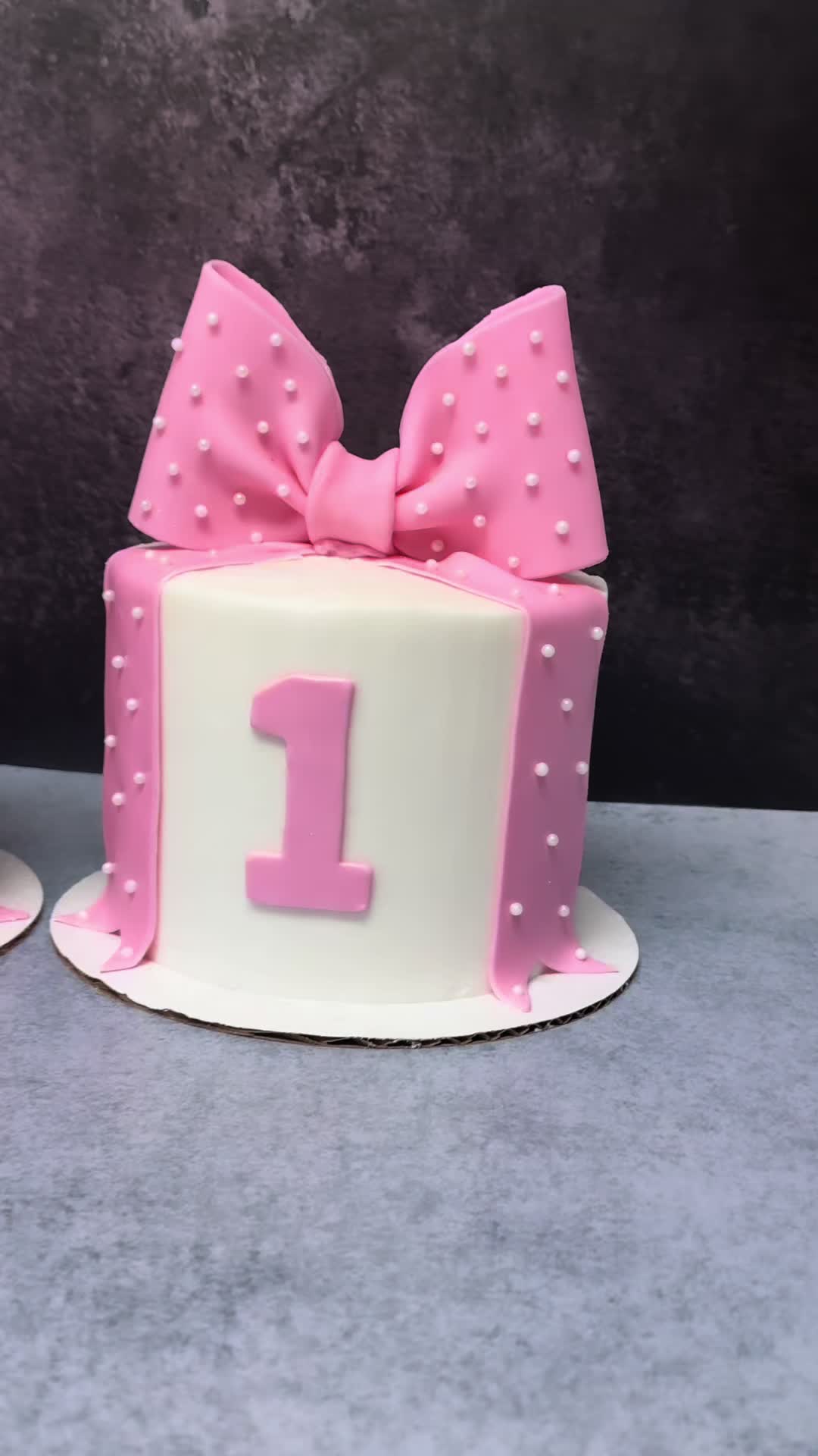 @shutyourcakeholes