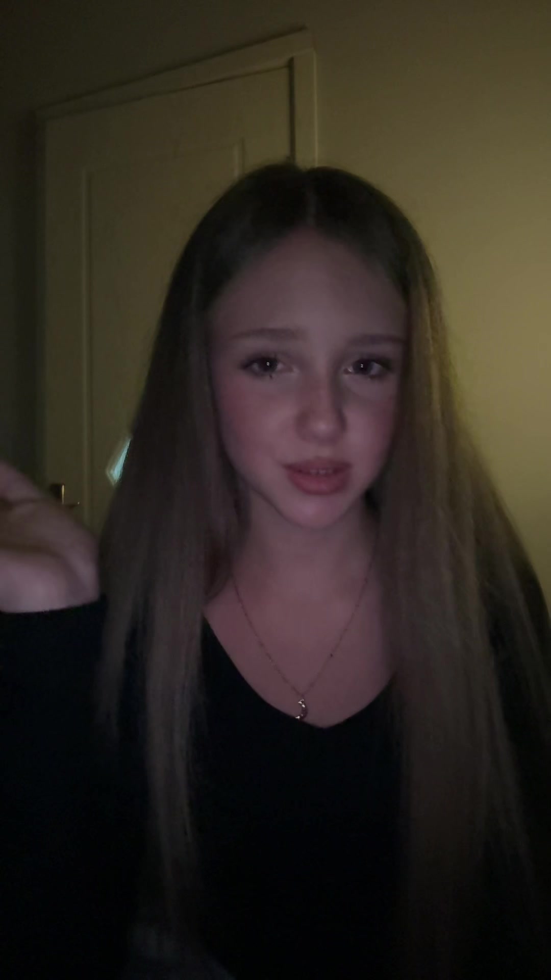 @вишенка🍒