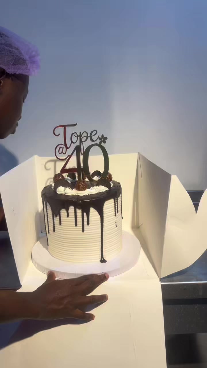 @Cakes and Smallchops in Orogun