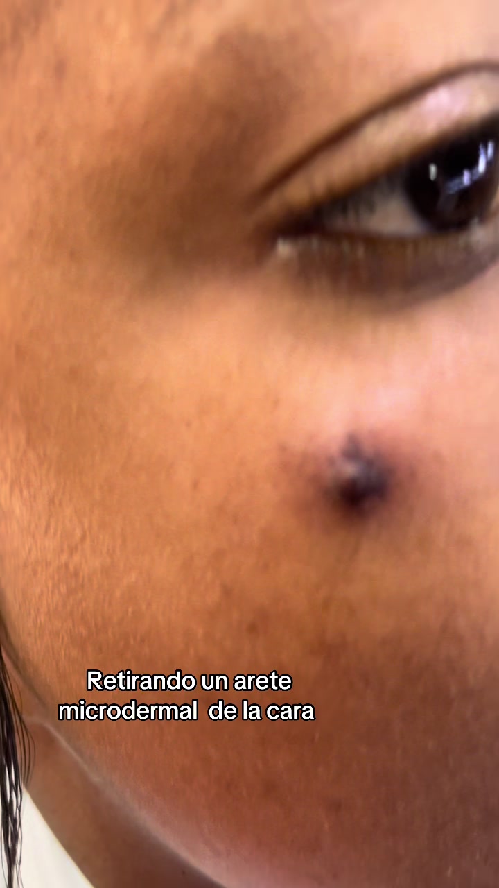 @Piecing & tatuaje pito pito