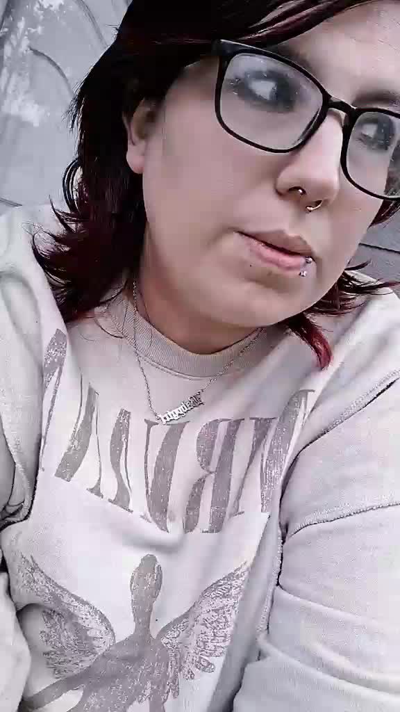 @👑🦕🐥GremmyTheMenace🐦🔥❄️👑