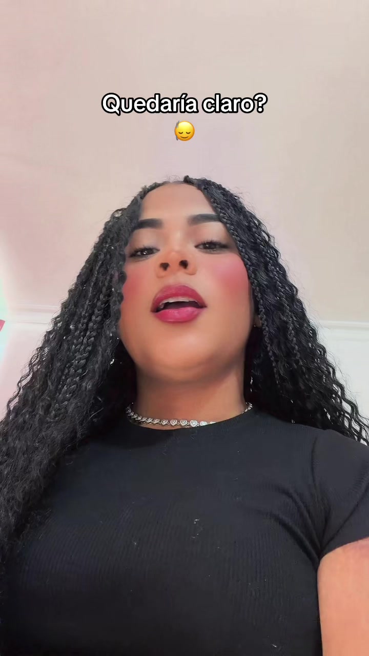 @Vanessa La De KIUTTY