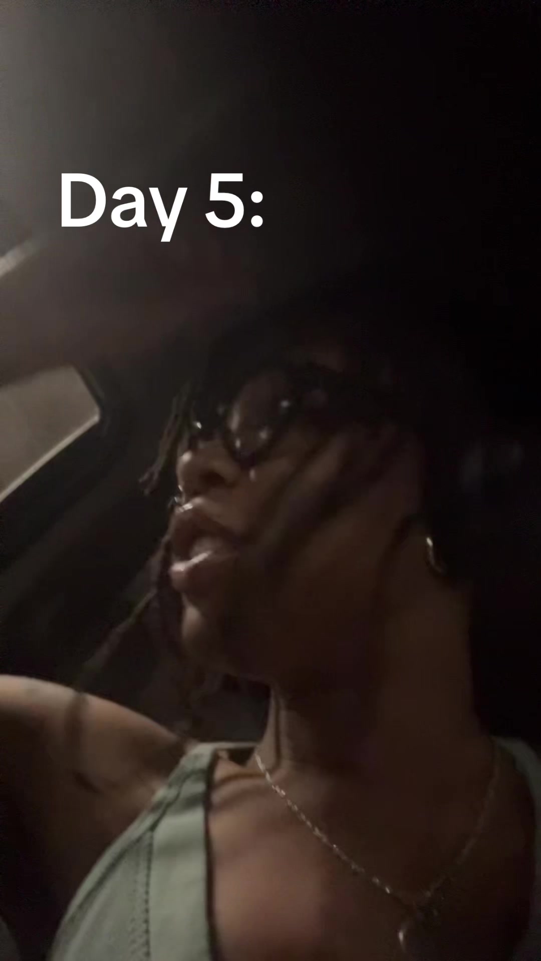 @Fyeona