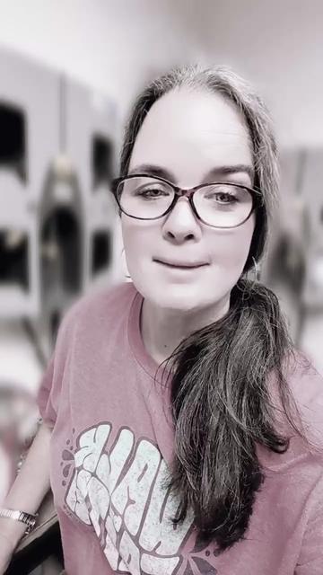 @Kimberly 🌼❌️✌️♥️