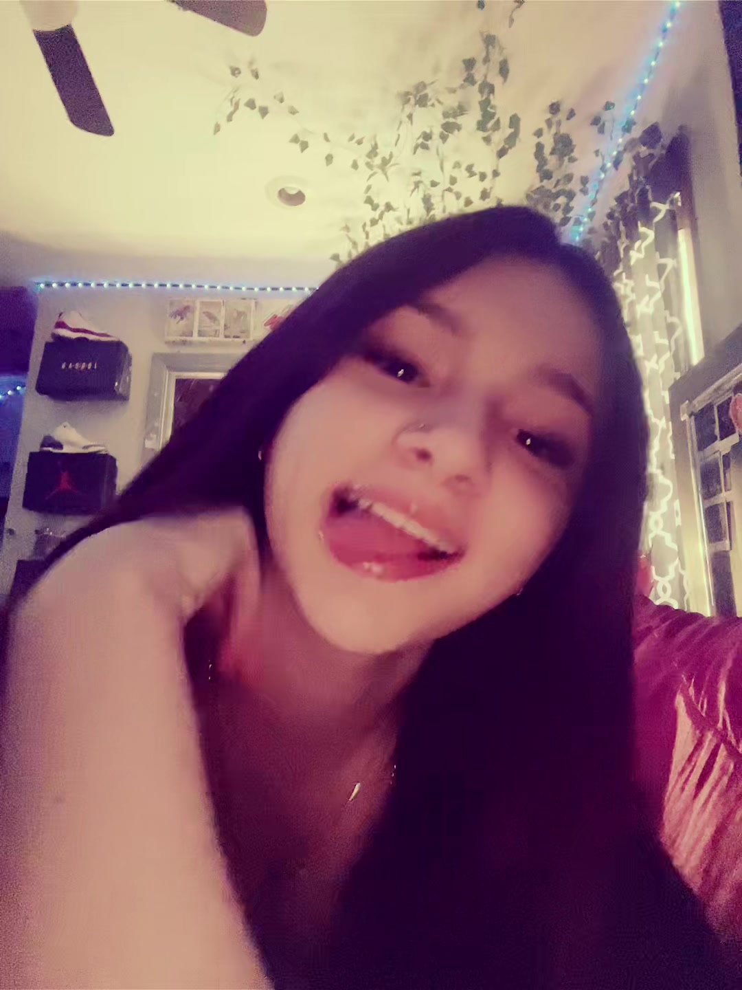 @vae.vaes.spam